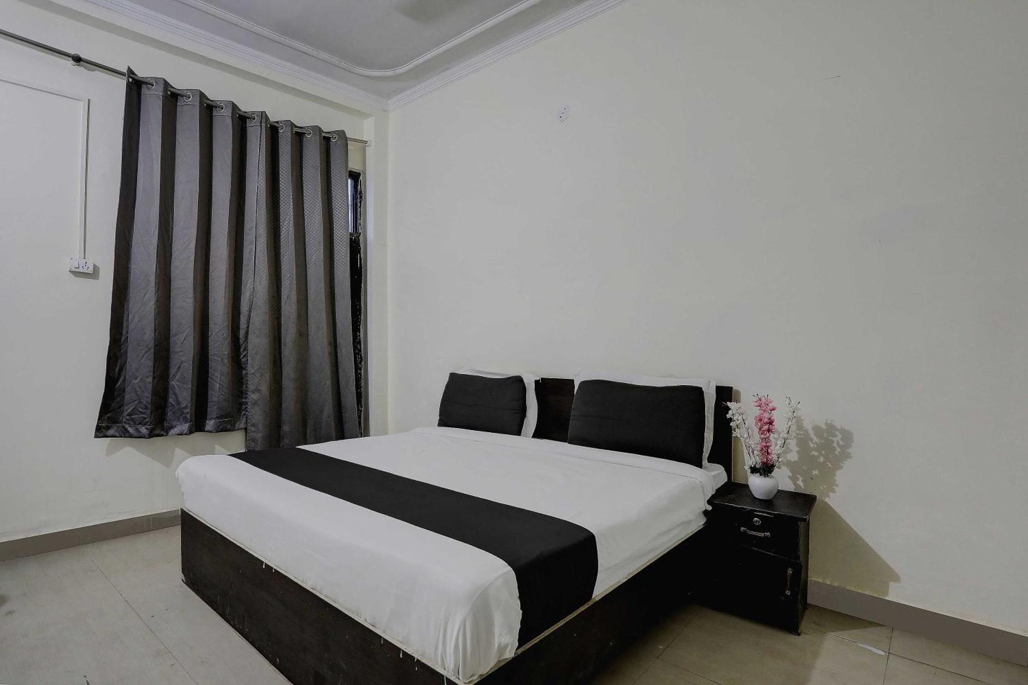 נוידה Hotel O Thirty Inns מראה חיצוני תמונה